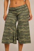 Low Rise Gaucho Pants: Camo