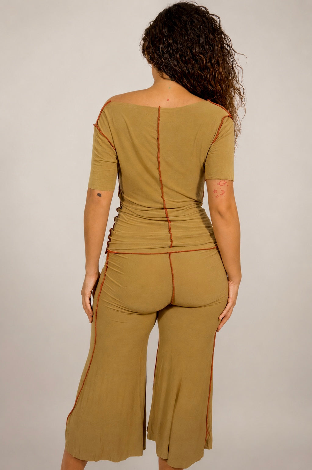 Low Rise Gaucho Pants: Taupe